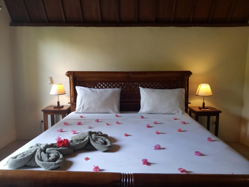Rose Bungalow Hotell Pemenang Exteriör bild